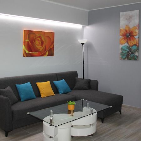 Apartment Patra Greece Екстер'єр фото
